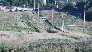Skiareál Hlubočky - Horní část sjezdovky skiareálu Hlubočky - 1.7.2025 v 06:55