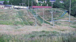 Skiareál Hlubočky - Horní část sjezdovky skiareálu Hlubočky - 1.7.2025 v 08:55