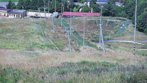 Skiareál Hlubočky - Horní část sjezdovky skiareálu Hlubočky - 1.7.2025 v 10:55