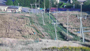 Skiareál Hlubočky - Horní část sjezdovky skiareálu Hlubočky - 15.8.2025 v 07:25