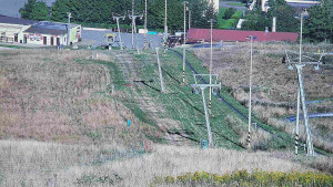 Skiareál Hlubočky - Horní část sjezdovky skiareálu Hlubočky - 15.8.2025 v 08:30