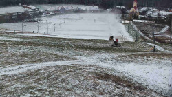 Horní část sjezdovky skiareálu Hlubočky