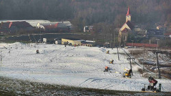 Horní část sjezdovky skiareálu Hlubočky