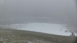 Horní část sjezdovky skiareálu Hlubočky