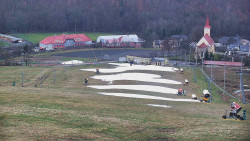 Horní část sjezdovky skiareálu Hlubočky