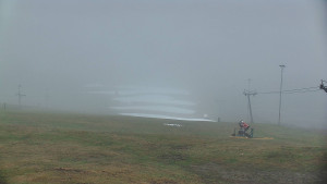 Skiareál Hlubočky - Horní část sjezdovky skiareálu Hlubočky - 19.12.2025 v 07:50