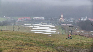 Skiareál Hlubočky - Horní část sjezdovky skiareálu Hlubočky - 19.12.2025 v 10:30