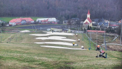 Horní část sjezdovky skiareálu Hlubočky