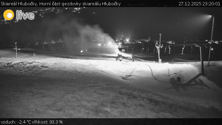 Skiareál Hlubočky - Horní část sjezdovky skiareálu Hlubočky - 27.12.2025 v 23:20
