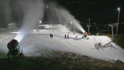 Horní část sjezdovky skiareálu Hlubočky