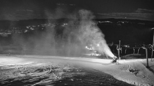 Skiareál Hlubočky - Horní část sjezdovky skiareálu Hlubočky - 31.12.2025 v 00:30 Skiareál Hlubočky - Horní část sjezdovky skiareálu Hlubočky - 31.12.2025 v 00:30