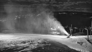 Skiareál Hlubočky - Horní část sjezdovky skiareálu Hlubočky - 31.12.2025 v 01:55