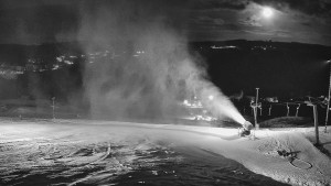 Skiareál Hlubočky - Horní část sjezdovky skiareálu Hlubočky - 31.12.2025 v 03:40 Skiareál Hlubočky - Horní část sjezdovky skiareálu Hlubočky - 31.12.2025 v 03:40