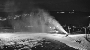 Skiareál Hlubočky - Horní část sjezdovky skiareálu Hlubočky - 31.12.2025 v 05:10 Skiareál Hlubočky - Horní část sjezdovky skiareálu Hlubočky - 31.12.2025 v 05:10