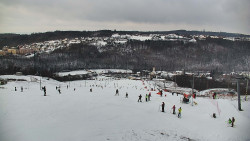 Horní část sjezdovky skiareálu Hlubočky