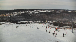 Skiareál Hlubočky - Horní část sjezdovky skiareálu Hlubočky - 31.12.2025 v 11:55