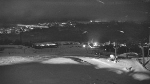 Skiareál Hlubočky - Horní část sjezdovky skiareálu Hlubočky - 1.1.2026 v 00:10