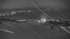 Skiareál Hlubočky - Horní část sjezdovky skiareálu Hlubočky - 1.1.2026 v 04:25