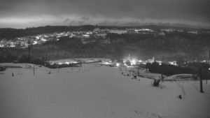 Skiareál Hlubočky - Horní část sjezdovky skiareálu Hlubočky - 1.1.2026 v 07:05