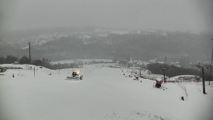 Skiareál Hlubočky - Horní část sjezdovky skiareálu Hlubočky - 1.1.2026 v 08:20