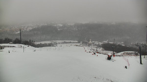 Skiareál Hlubočky - Horní část sjezdovky skiareálu Hlubočky - 1.1.2026 v 08:35