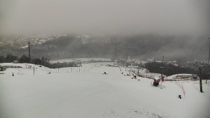 Skiareál Hlubočky - Horní část sjezdovky skiareálu Hlubočky - 1.1.2026 v 08:40