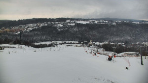 Skiareál Hlubočky - Horní část sjezdovky skiareálu Hlubočky - 1.1.2026 v 09:30