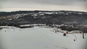 Skiareál Hlubočky - Horní část sjezdovky skiareálu Hlubočky - 1.1.2026 v 09:45