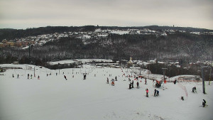 Skiareál Hlubočky - Horní část sjezdovky skiareálu Hlubočky - 1.1.2026 v 10:35
