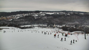 Skiareál Hlubočky - Horní část sjezdovky skiareálu Hlubočky - 1.1.2026 v 11:40