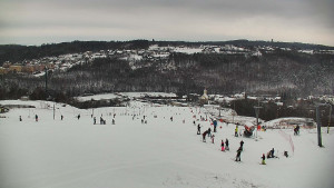 Skiareál Hlubočky - Horní část sjezdovky skiareálu Hlubočky - 1.1.2026 v 11:45