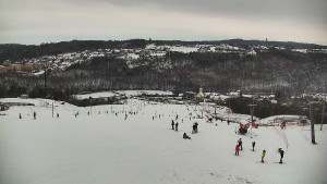 Skiareál Hlubočky - Horní část sjezdovky skiareálu Hlubočky - 1.1.2026 v 11:55