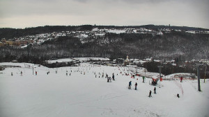 Skiareál Hlubočky - Horní část sjezdovky skiareálu Hlubočky - 1.1.2026 v 13:00