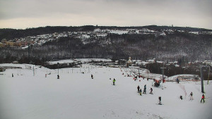 Skiareál Hlubočky - Horní část sjezdovky skiareálu Hlubočky - 1.1.2026 v 13:20