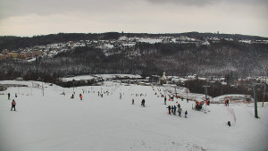 Skiareál Hlubočky - Horní část sjezdovky skiareálu Hlubočky - 1.1.2026 v 13:35