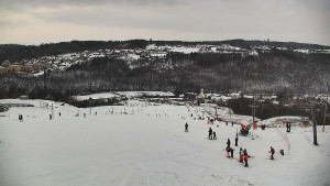 Skiareál Hlubočky - Horní část sjezdovky skiareálu Hlubočky - 1.1.2026 v 13:50