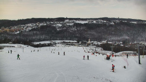 Skiareál Hlubočky - Horní část sjezdovky skiareálu Hlubočky - 1.1.2026 v 14:10