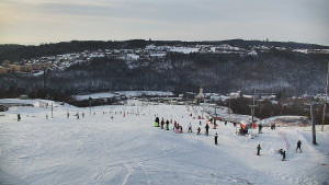 Skiareál Hlubočky - Horní část sjezdovky skiareálu Hlubočky - 1.1.2026 v 14:35