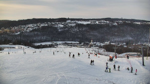 Skiareál Hlubočky - Horní část sjezdovky skiareálu Hlubočky - 1.1.2026 v 14:50
