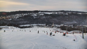 Skiareál Hlubočky - Horní část sjezdovky skiareálu Hlubočky - 1.1.2026 v 15:05