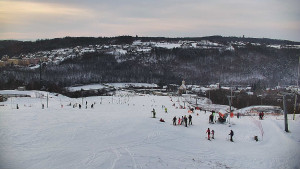 Skiareál Hlubočky - Horní část sjezdovky skiareálu Hlubočky - 1.1.2026 v 15:10