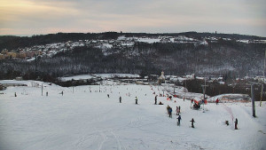 Skiareál Hlubočky - Horní část sjezdovky skiareálu Hlubočky - 1.1.2026 v 15:15