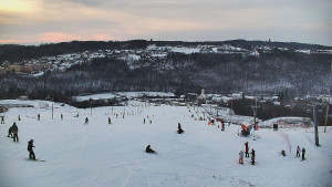 Skiareál Hlubočky - Horní část sjezdovky skiareálu Hlubočky - 1.1.2026 v 15:35