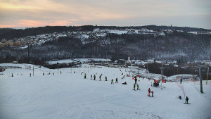 Skiareál Hlubočky - Horní část sjezdovky skiareálu Hlubočky - 1.1.2026 v 15:45