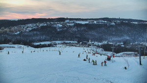 Skiareál Hlubočky - Horní část sjezdovky skiareálu Hlubočky - 1.1.2026 v 16:00