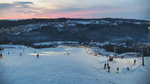 Skiareál Hlubočky - Horní část sjezdovky skiareálu Hlubočky - 1.1.2026 v 16:20