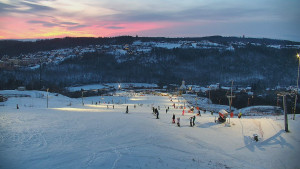 Skiareál Hlubočky - Horní část sjezdovky skiareálu Hlubočky - 1.1.2026 v 16:25