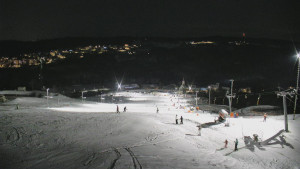 Skiareál Hlubočky - Horní část sjezdovky skiareálu Hlubočky - 1.1.2026 v 17:35