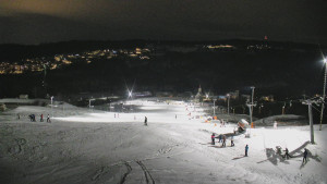 Skiareál Hlubočky - Horní část sjezdovky skiareálu Hlubočky - 1.1.2026 v 19:10