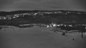 Skiareál Hlubočky - Horní část sjezdovky skiareálu Hlubočky - 2.1.2026 v 01:55